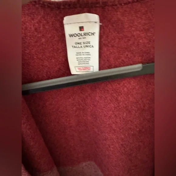 Woolrich Poncho Womens One Size‎ Pullover Stripes Lightweight Fleece Shawl Cape - Picture 3 of 3